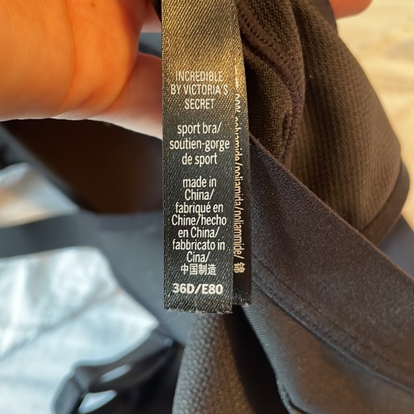 Victoria’s Secret Sports Bra - Picture 3 of 3